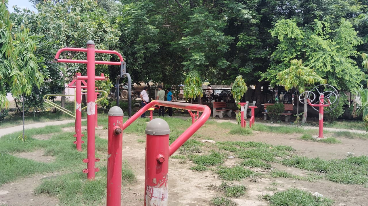 गैलरी फोटो 2